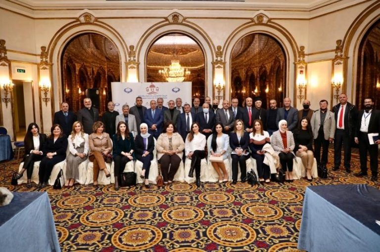 Al Nahda Cultural Forum and Catholic Center for Studies and Media organize a dialogue session to discuss media and human rights