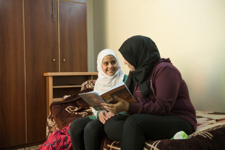 The relationship of Arab children with their mother language, the language of ‘dhad’